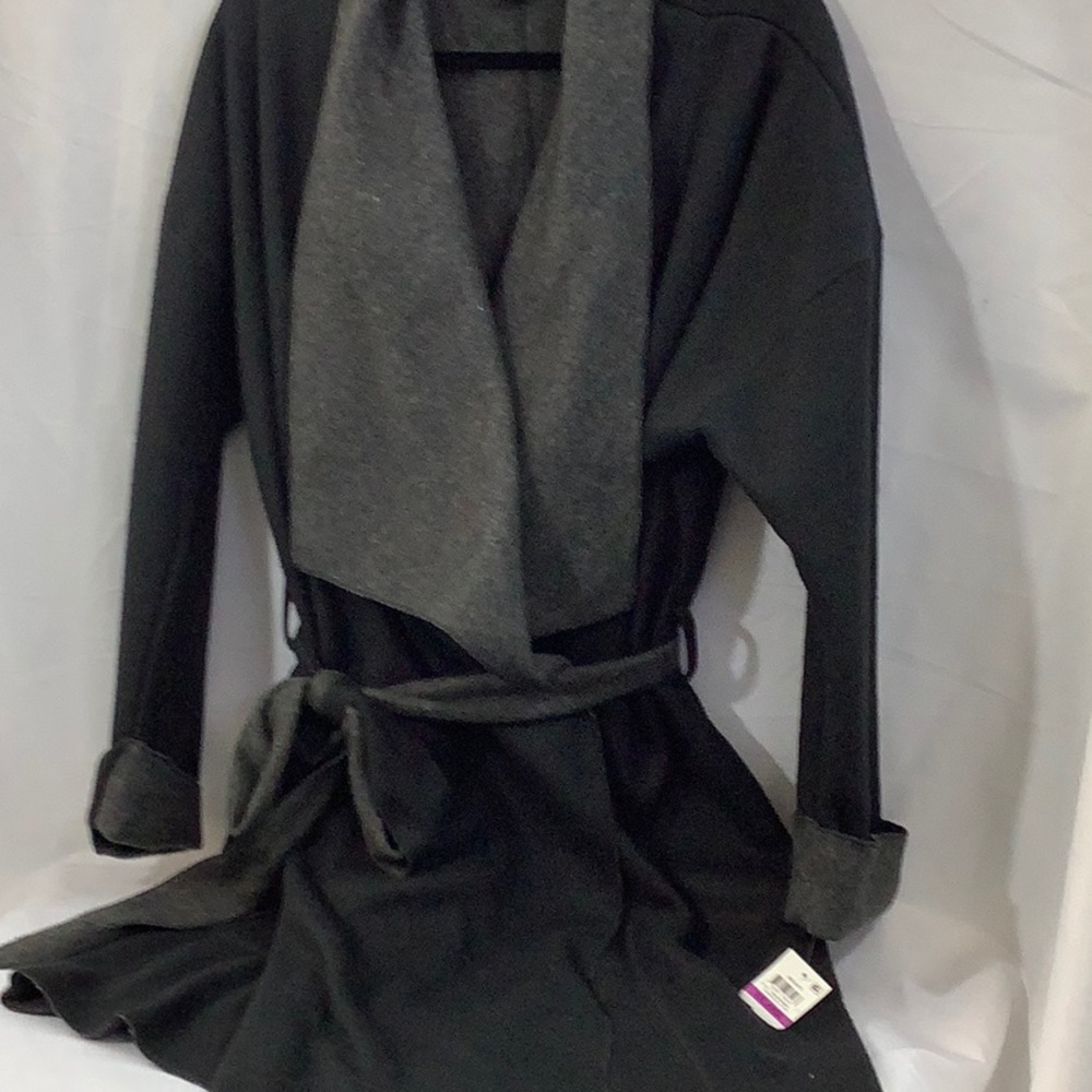NWT- Alfani Super Soft Wrap Robe